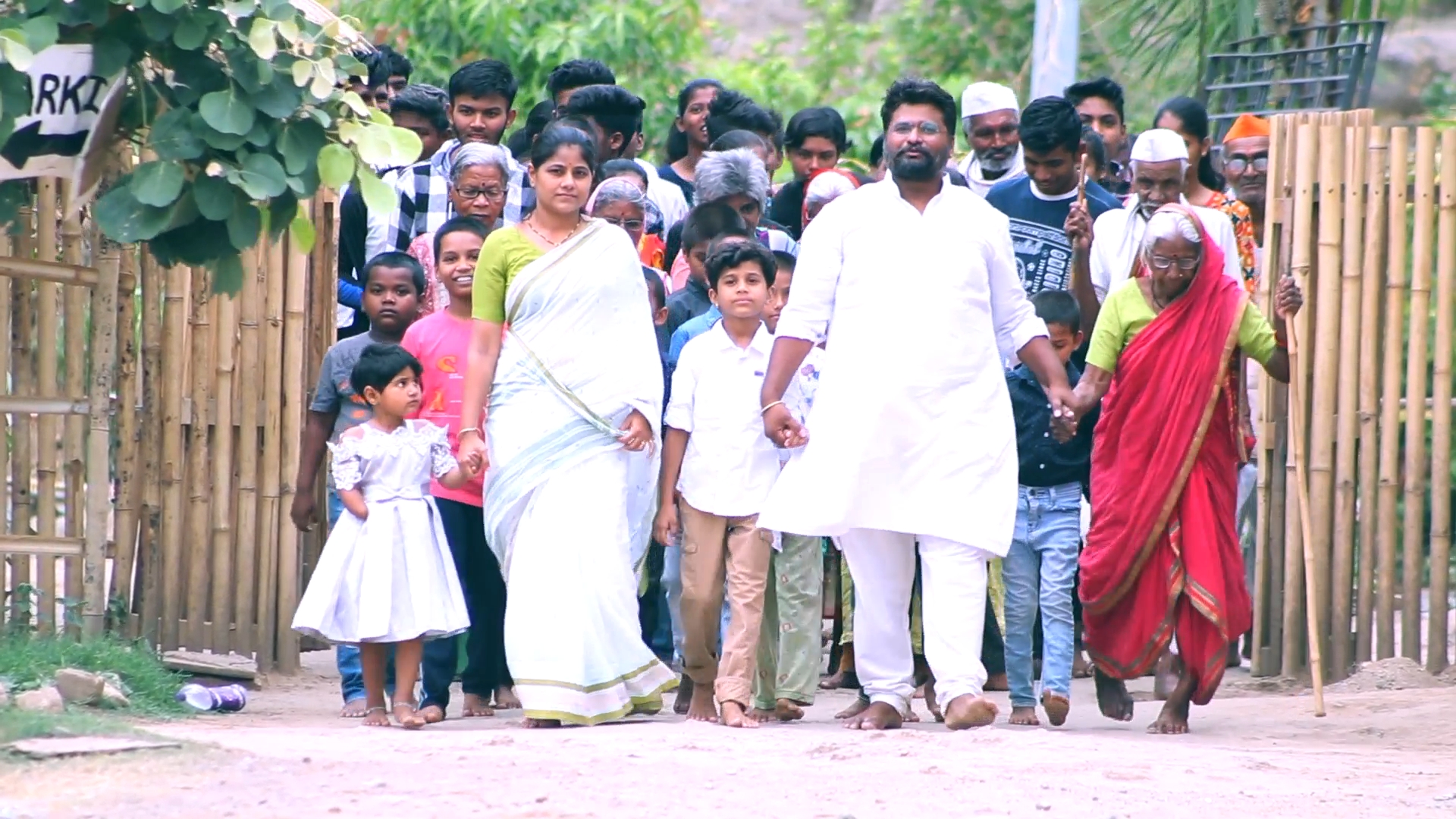  THE IMAGE SHOULD LOOK ATTRACTIVE MUST LEAVE A MSG IN FIRST VISIT OF DONOR.  IT ALSO OVERVIEW ABOUT WORK ON  GROUND.